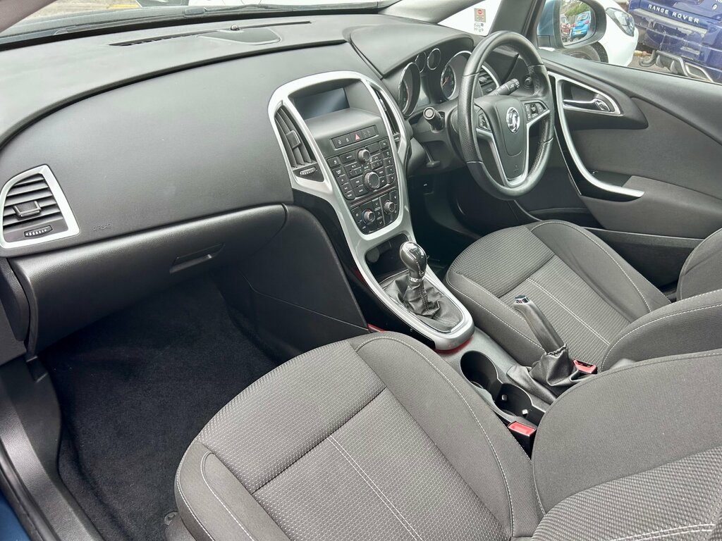 Vauxhall Astra 2.0 Cdti Sri Sports Tourer Euro Blue #2