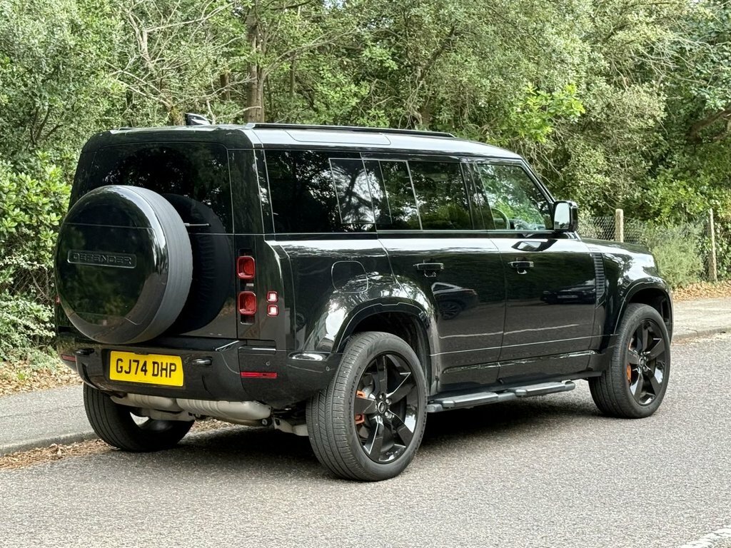 Land Rover Defender 110 3L X-dynamic Hse Black #2