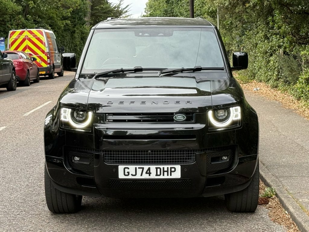 Land Rover Defender 110 3L X-dynamic Hse Black #3