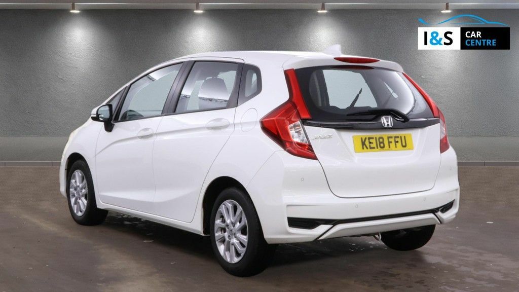 Honda Jazz I-vtec Se Hatchback KE18FFU White #3