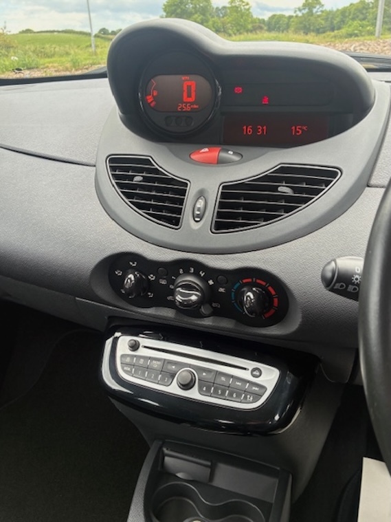 Renault Twingo 1.2 16V Pzaz Euro 5 White #10