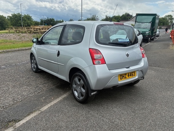 Renault Twingo 1.2 16V Pzaz Euro 5 White #3