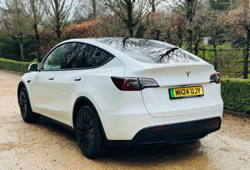 Tesla Model Y Suv Rwd 202424  #3