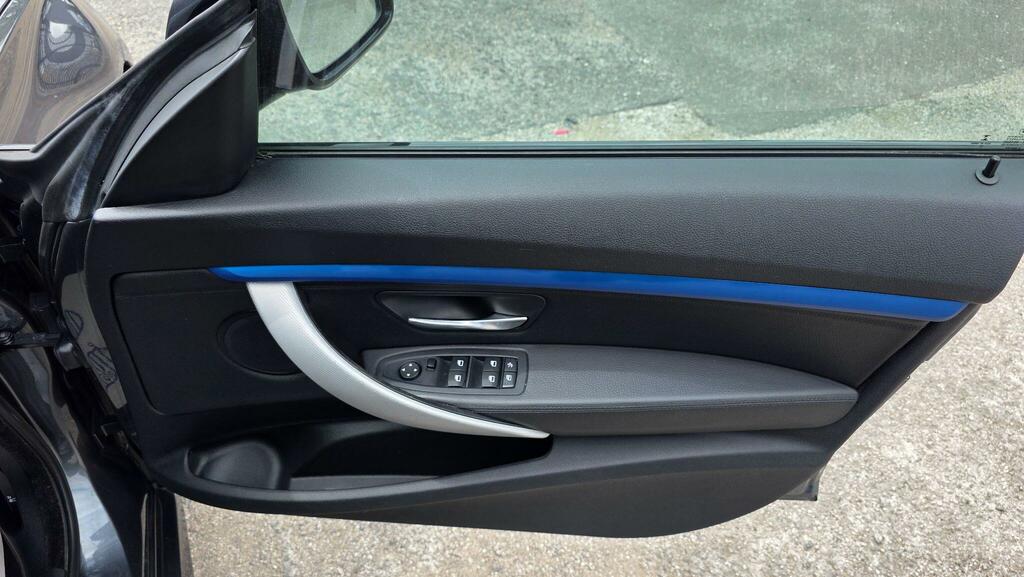 BMW 3 Series Gran Turismo 2L M Sport Black #15