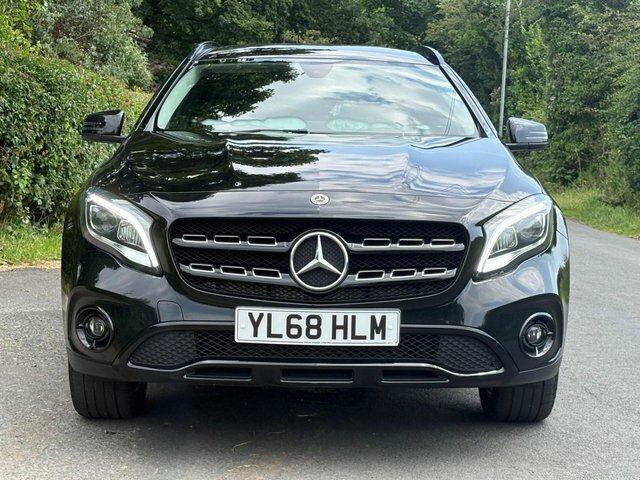 Mercedes-Benz GLA Class 2019 1.6 Gla180 Urban Edition Suv Manua Black #2