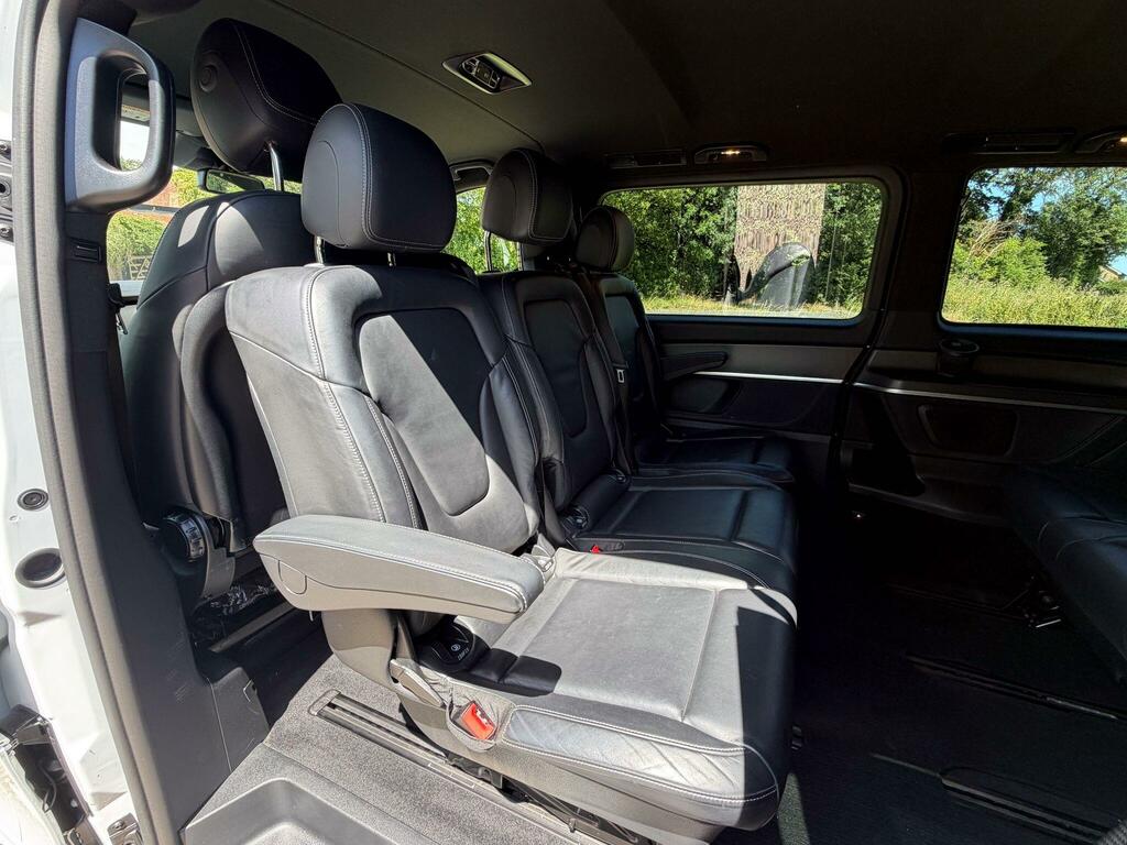 Mercedes-Benz V Class V300 D 237 Amg Line 9G-tronic Extra Long Black #14