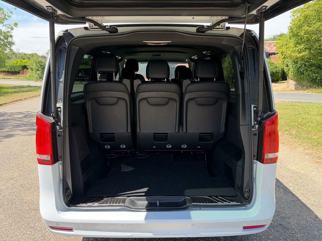 Mercedes-Benz V Class V300 D 237 Amg Line 9G-tronic Extra Long Black #30