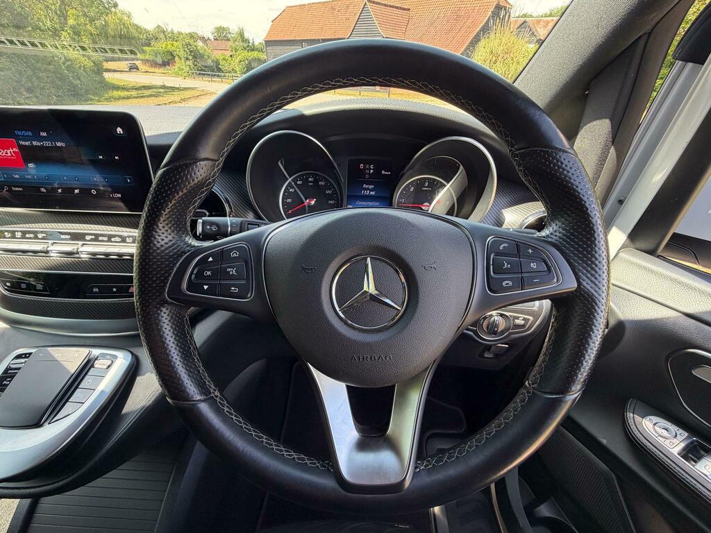 Mercedes-Benz V Class V300 D 237 Amg Line 9G-tronic Extra Long Black #7
