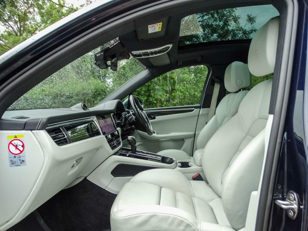 Porsche Macan Macan Semi-auto LX72OYD Blue #3