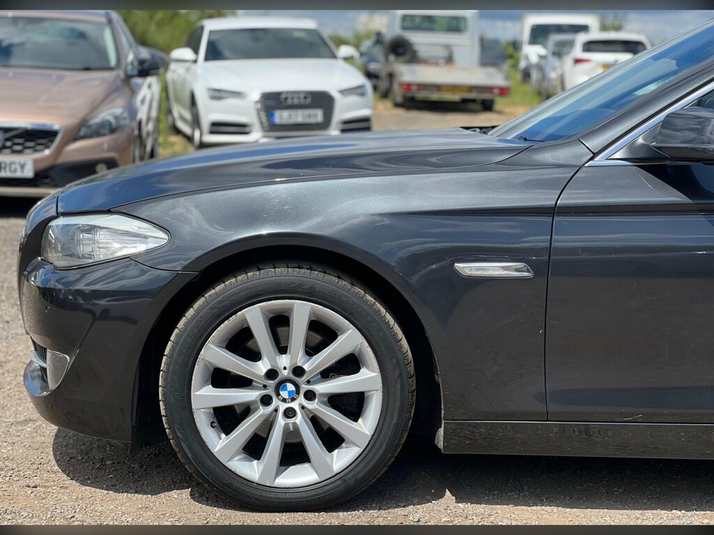BMW 5 Series 530D M Sport Step Professional Media Grey #17