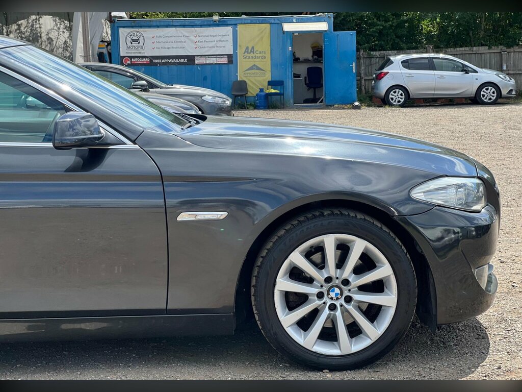 BMW 5 Series 530D M Sport Step Professional Media Grey #13