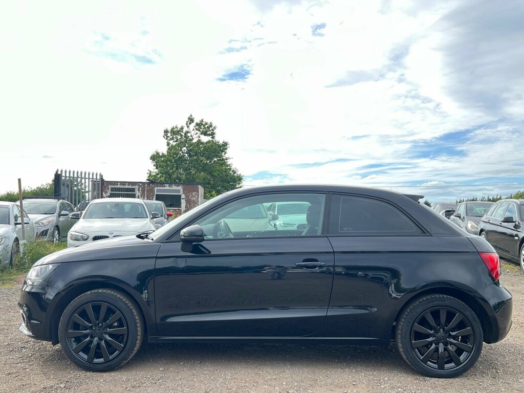 Audi A1 1.4 Tfsi Sport Euro 5 Ss Black #6