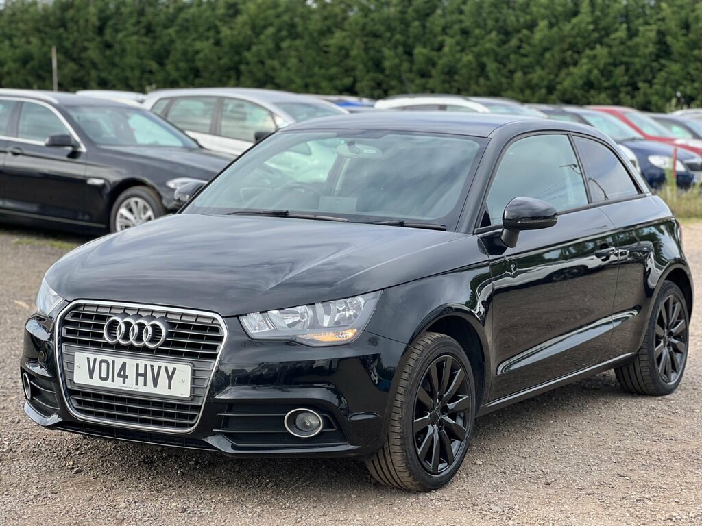 Audi A1 1.4 Tfsi Sport Euro 5 Ss Black #3