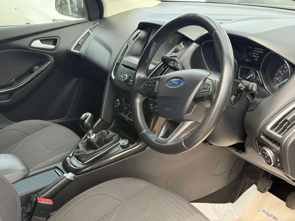 Ford Focus 1.5 Tdci Zetec S Euro 6 Ss White #5