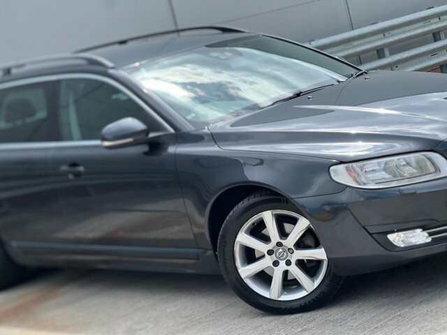 Volvo V70 2016 2.0 D4 Se Nav Estate Euro 6 Grey #4