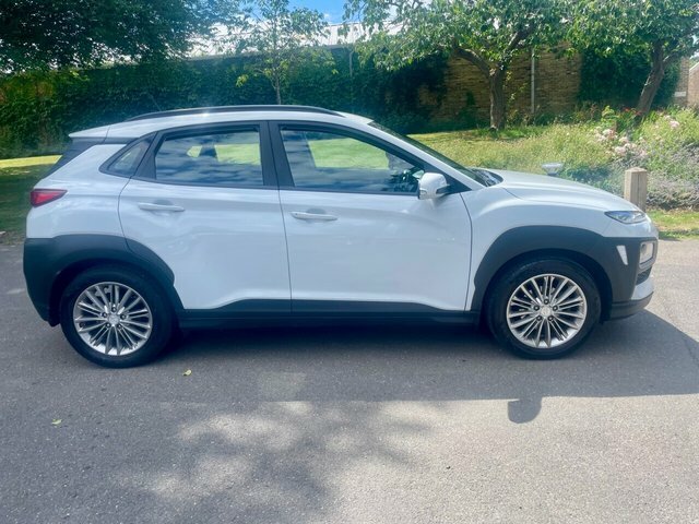 Hyundai Kona Suv WF18LPN White #4