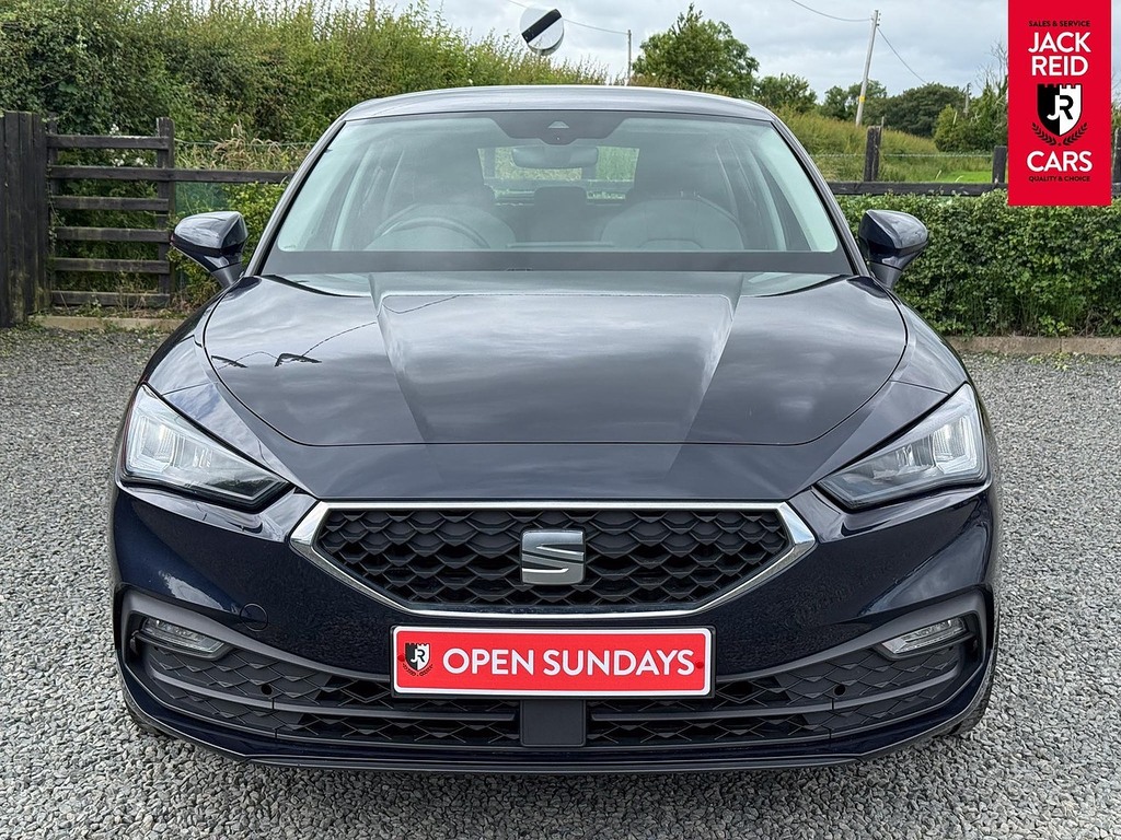 Seat Leon Hatchback XGZ2991 Blue #6