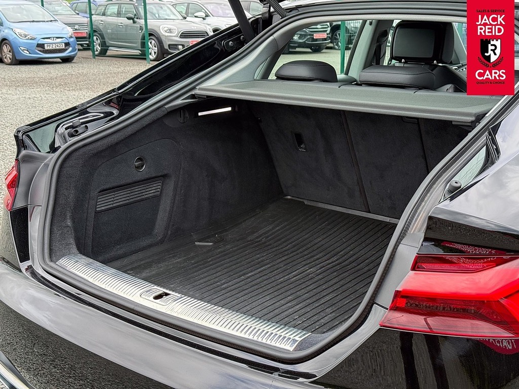 Audi A5 Hatchback HJ20YJH Black #6