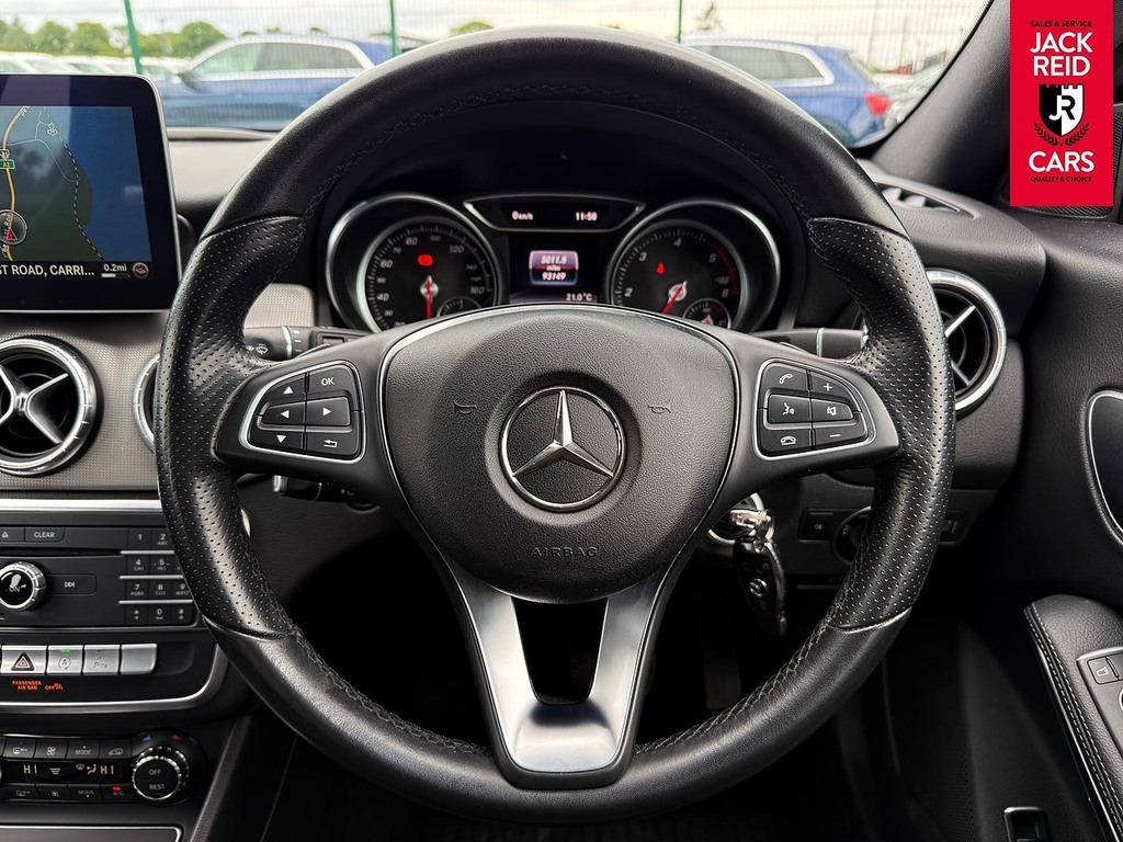 Mercedes-Benz CLA Class 1.6L Cla 180 Sport 121 Bhp White #12
