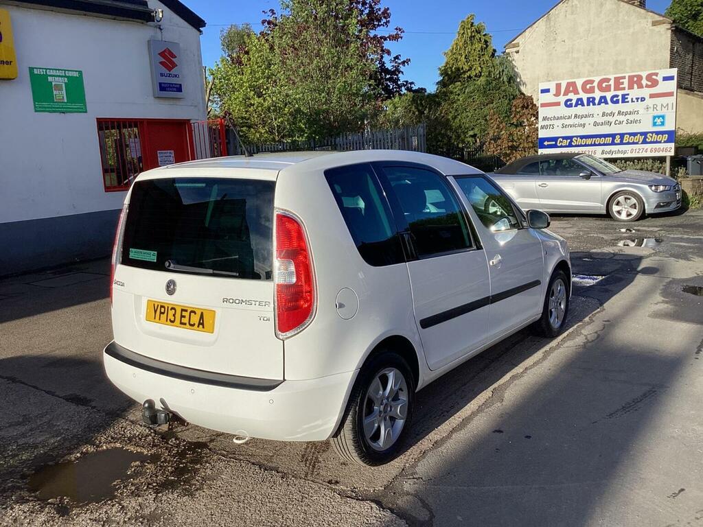 Skoda Roomster 1.6 Tdi Se Euro 5 201313 White #5