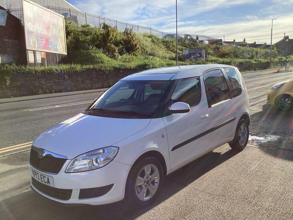 Skoda Roomster 1.6 Tdi Se Euro 5 201313 White #2