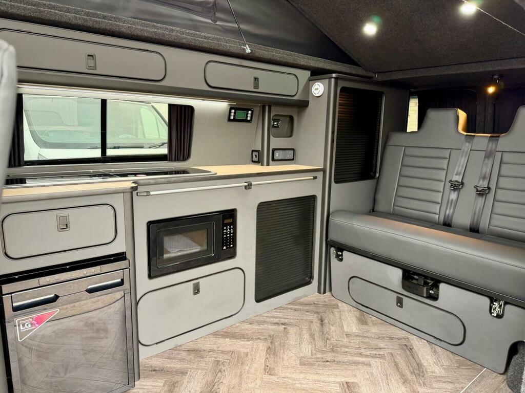 Volkswagen Transporter 2024 2.0 Tdi T32 Startline Kombi Double Cab Di Grey #41