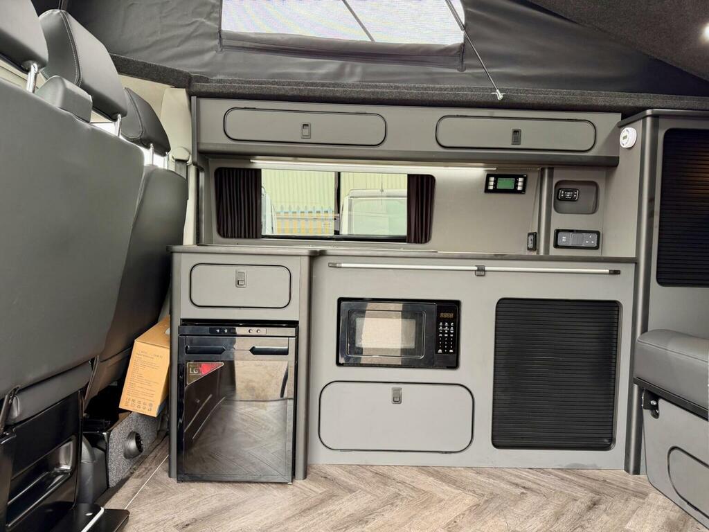 Volkswagen Transporter 2024 2.0 Tdi T32 Startline Kombi Double Cab Di Grey #24