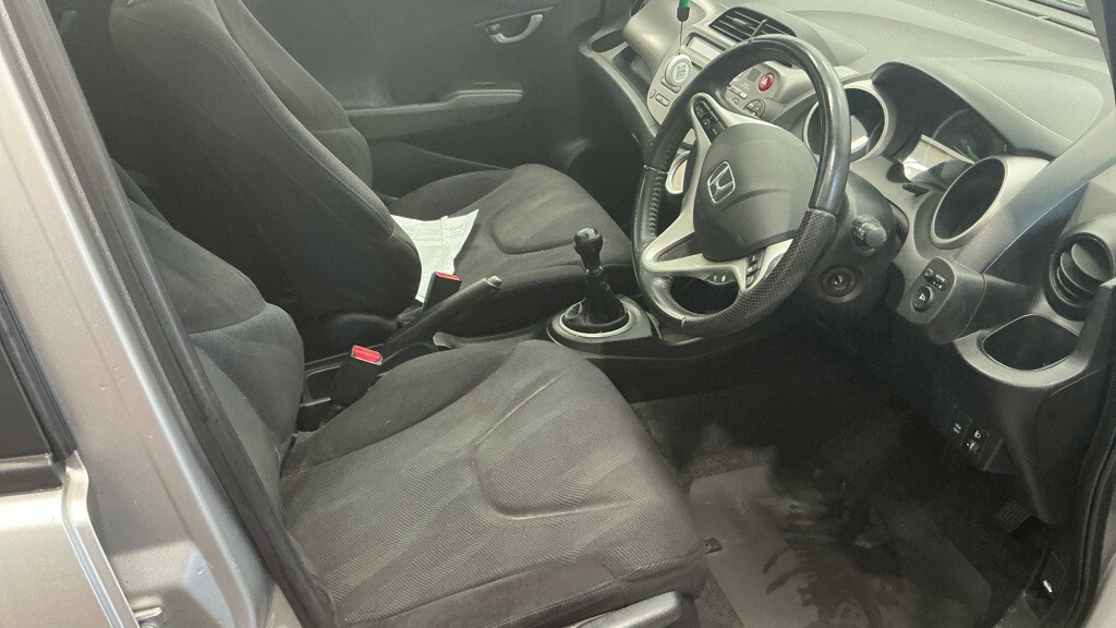 Honda Jazz 1.3H Ima Hs Cvt Euro 5 Silver #9