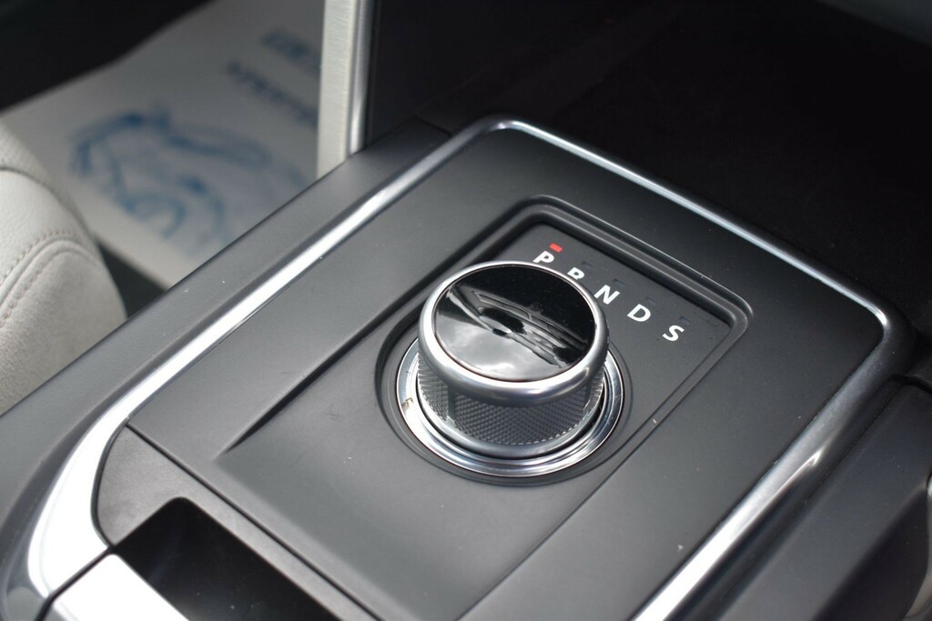 Land Rover Discovery Sport Sd4 Se Tech White #19