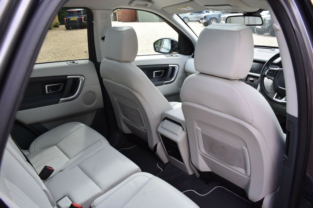 Land Rover Discovery Sport Sd4 Se Tech White #17