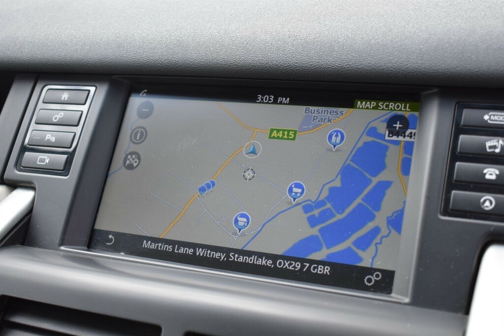 Land Rover Discovery Sport Sd4 Se Tech White #32