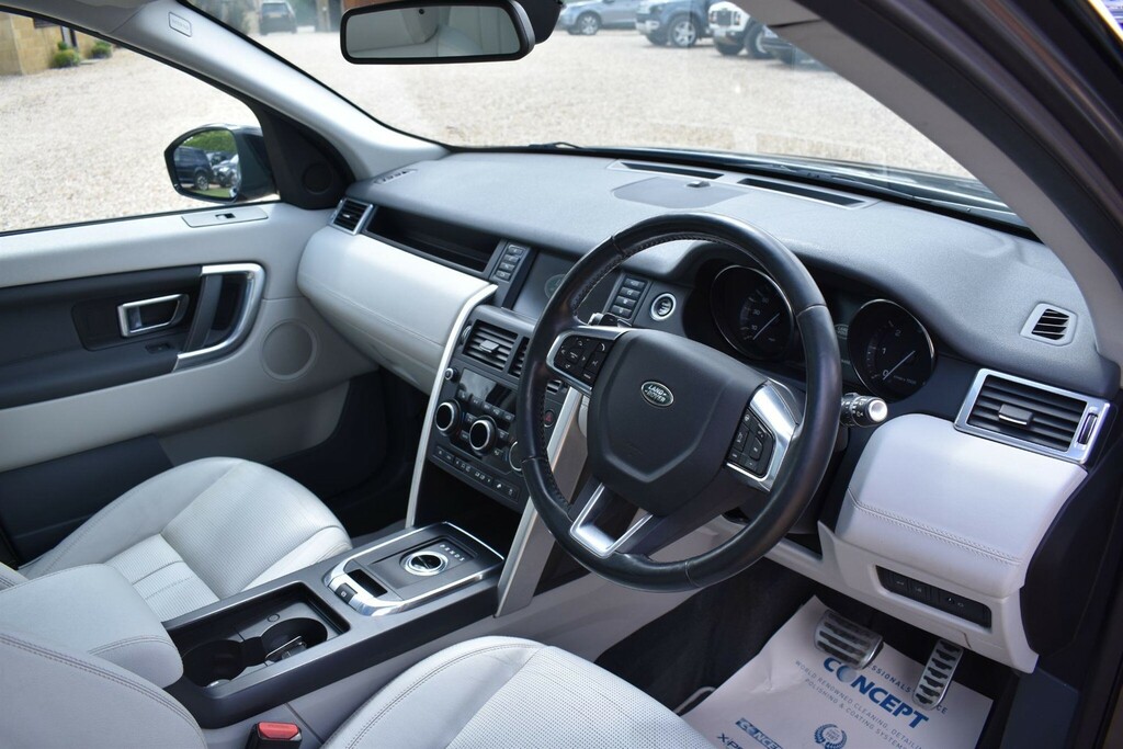 Land Rover Discovery Sport Sd4 Se Tech White #12