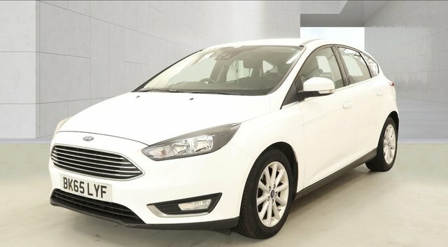 Ford Focus 1.5 Tdci Titanium Hatchback Euro White #3