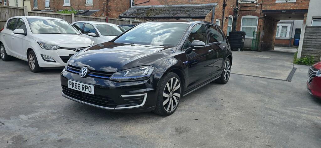 Volkswagen Golf Gte Nav Black #3