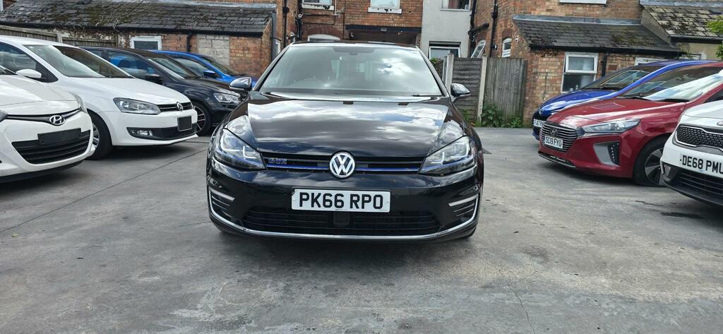 Volkswagen Golf Gte Nav Black #2