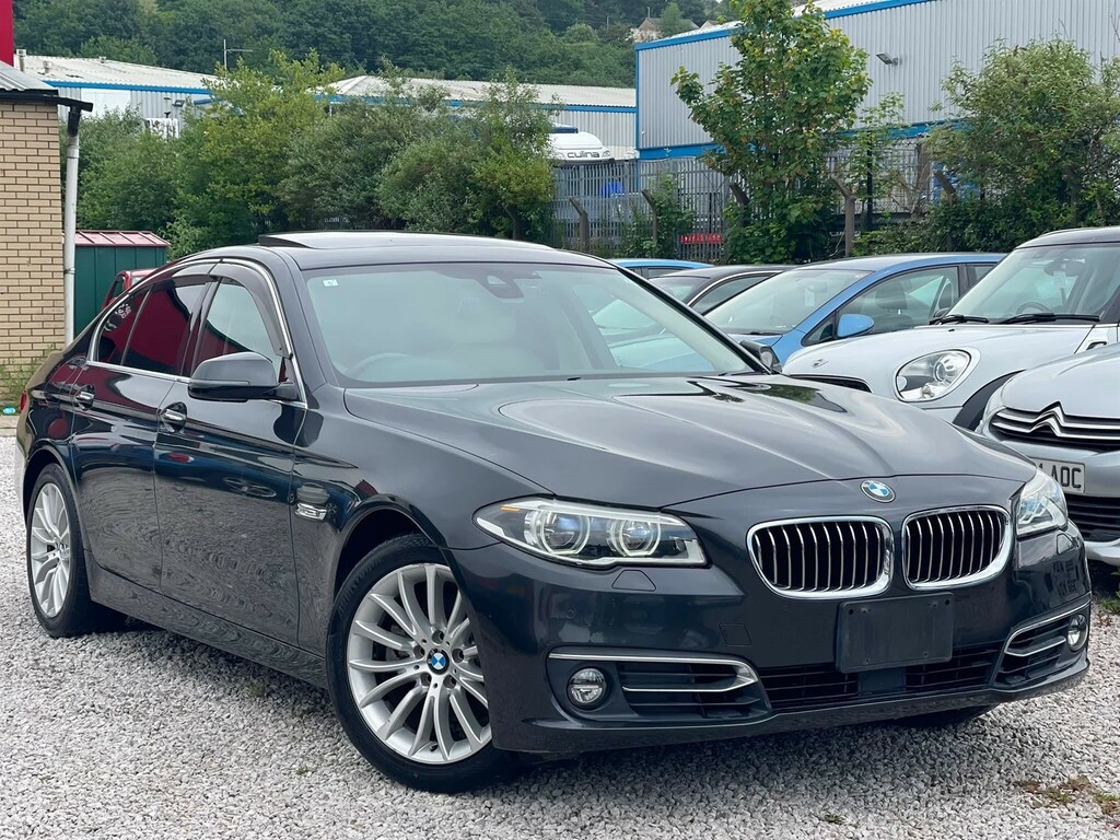 BMW 5 Series 528I Se Saloon 245 Ps Beige #2