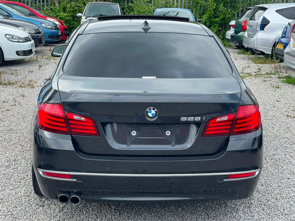BMW 5 Series 528I Se Saloon 245 Ps Beige #6