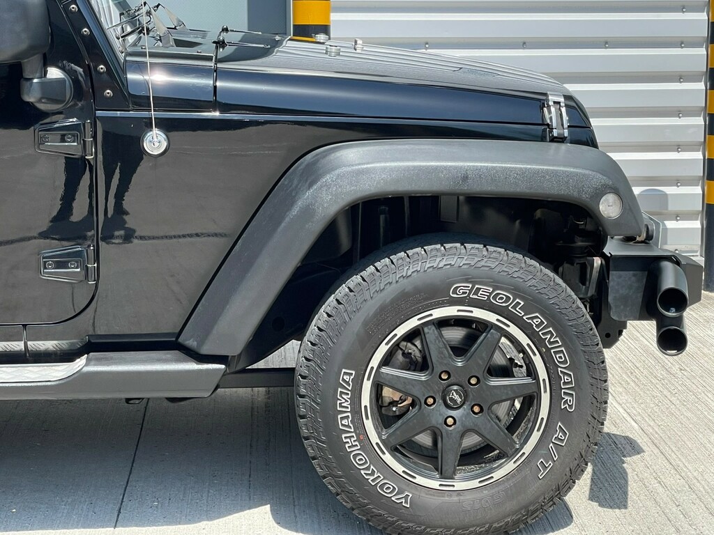 Jeep Wrangler Suv 2.8 Crd Sahara 4Wd Euro 5 201111 Silver #16