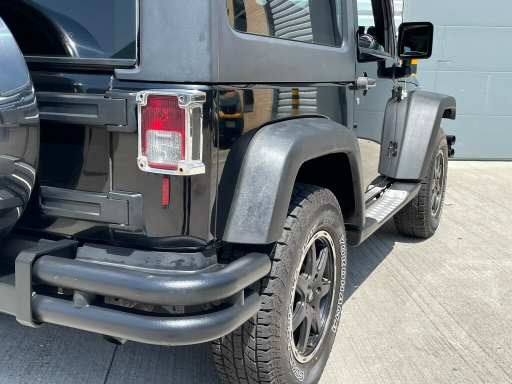 Jeep Wrangler Suv 2.8 Crd Sahara 4Wd Euro 5 201111 Silver #21