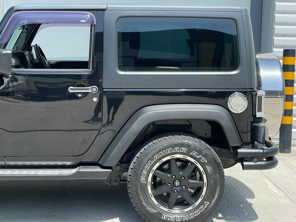 Jeep Wrangler Suv 2.8 Crd Sahara 4Wd Euro 5 201111 Silver #32