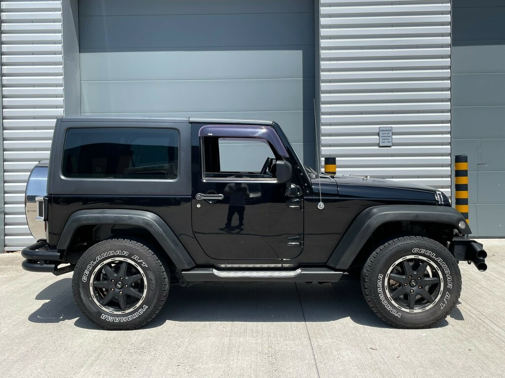 Jeep Wrangler Suv 2.8 Crd Sahara 4Wd Euro 5 201111 Silver #18
