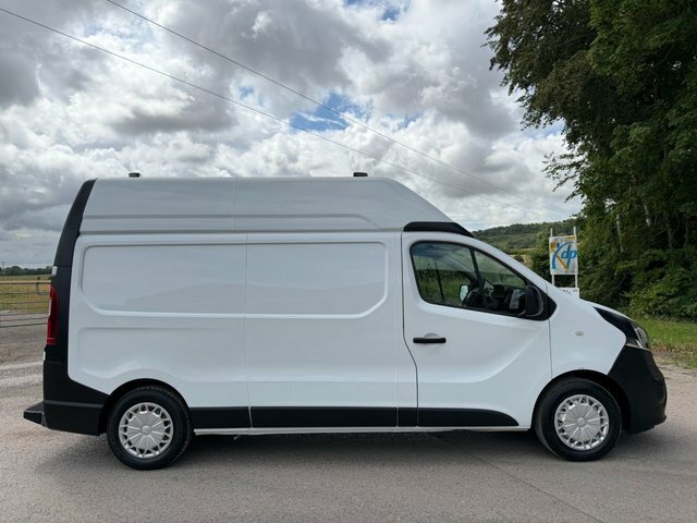 Vauxhall Vivaro 2018 1.6 Cdti 2900 Biturbo Ecotec Panel Van Di White #5