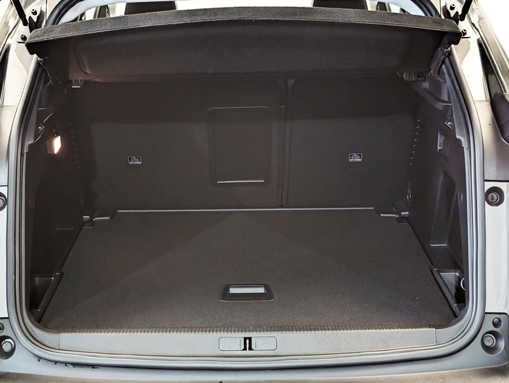 Peugeot 3008 1.5Bhdi 130Hp Allure Premium Grey #6