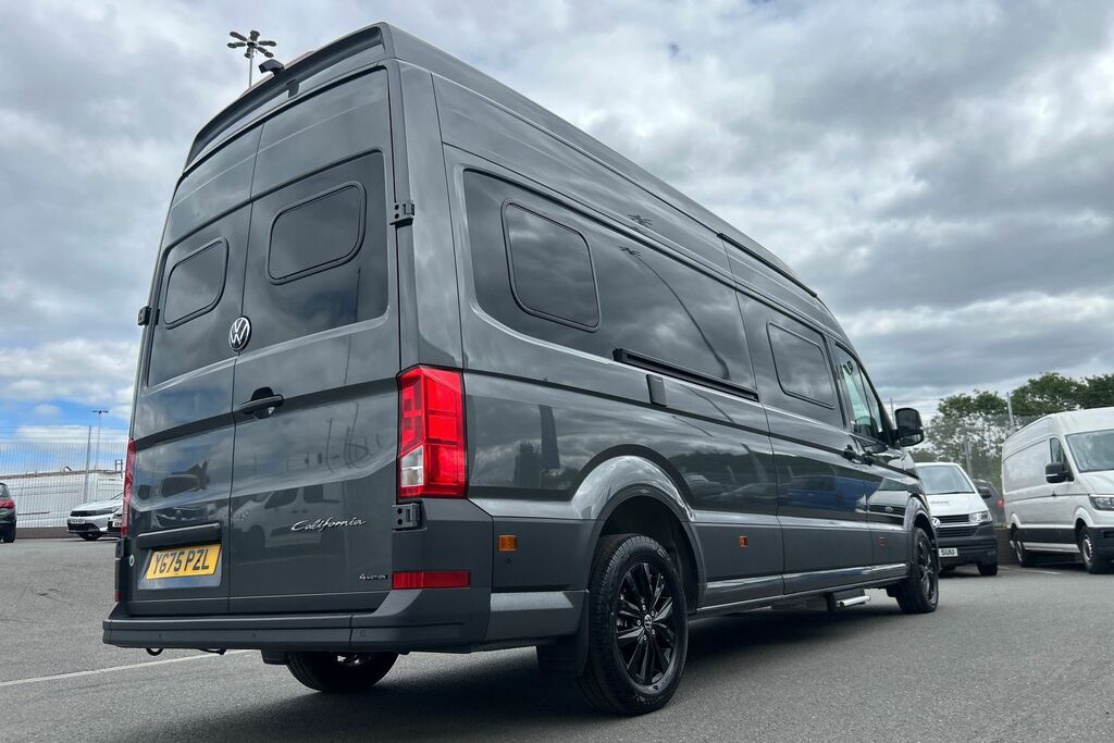 Volkswagen Grand California 2.0 Tdi 600 Tip 3.5T Silver #44