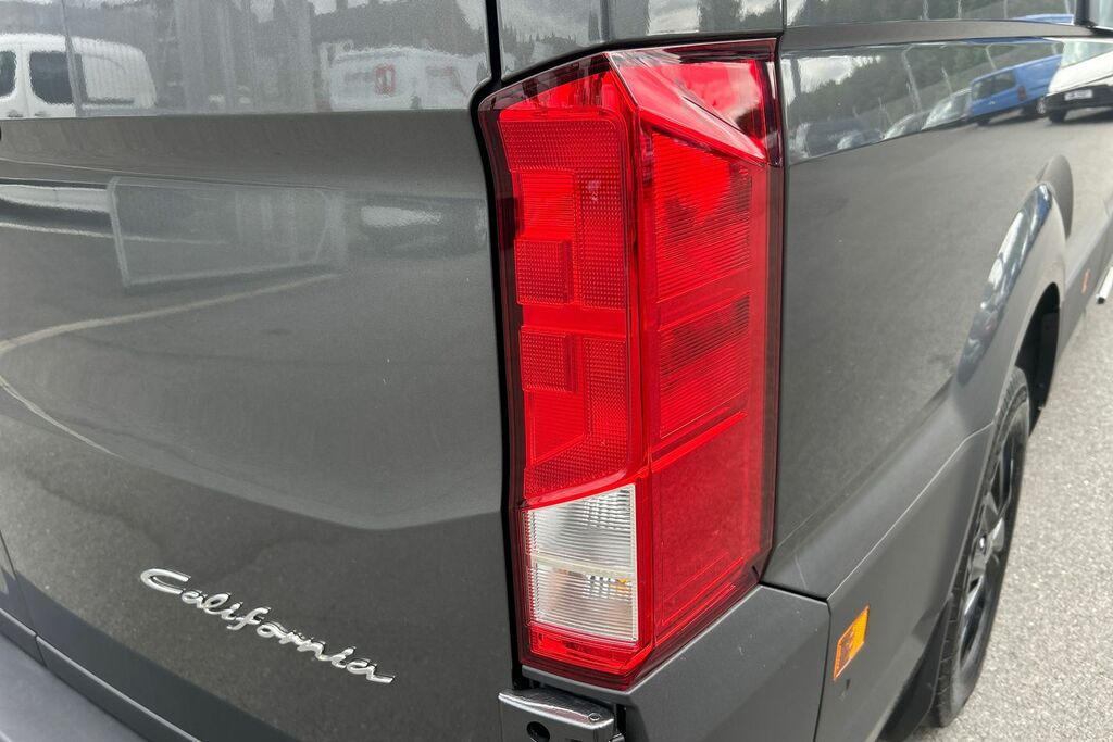 Volkswagen Grand California 2.0 Tdi 600 Tip 3.5T Silver #18