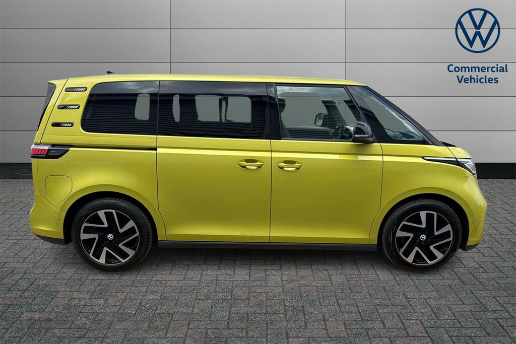 Volkswagen ID.Buzz Pro 86Kwh Gtx Mpv 4Motion Lwb 6 Red #4