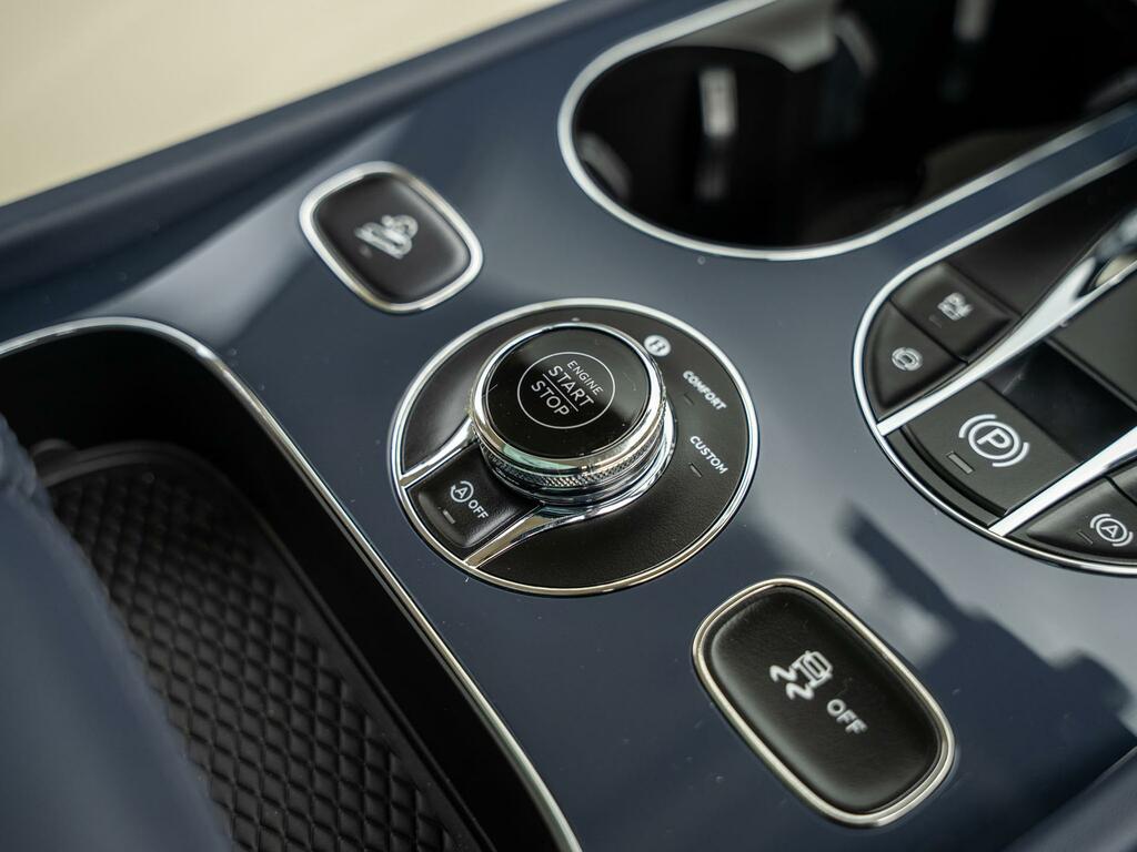 Bentley Bentayga 4.0 V8 Speed Suv 4Wd Euro 6 Ss YJ26ZRD Silver #30