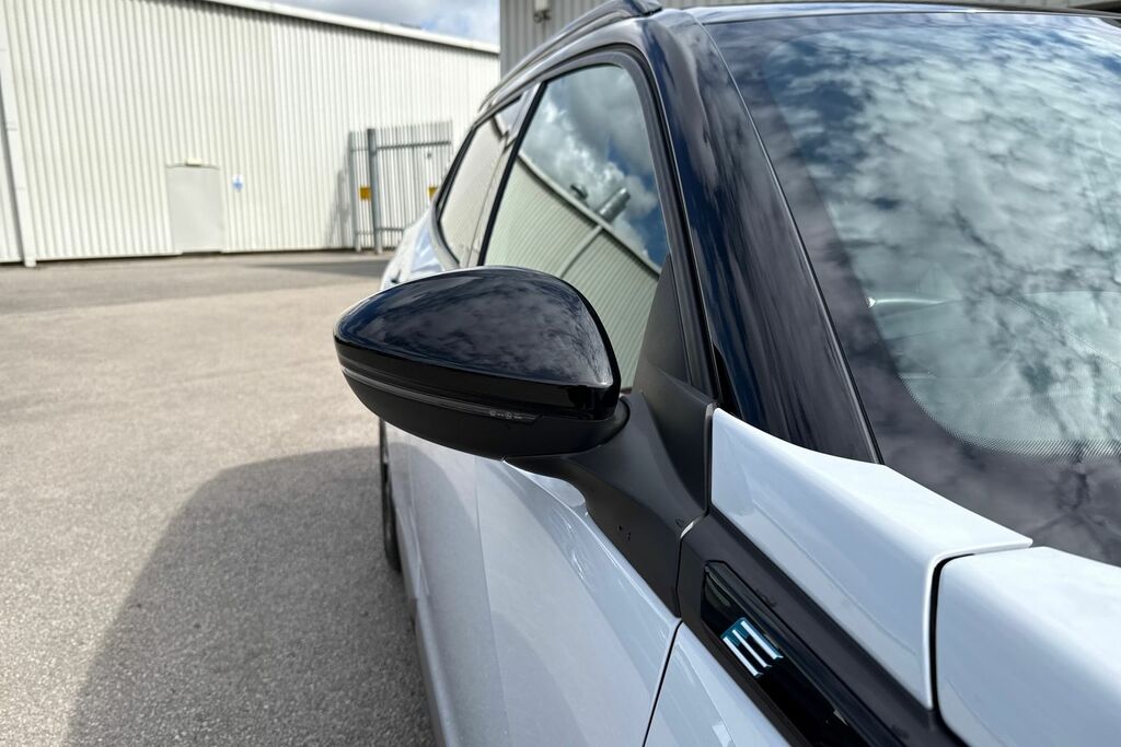 Peugeot e-2008 54Kwh Gt 7Kw Charger Grey #20