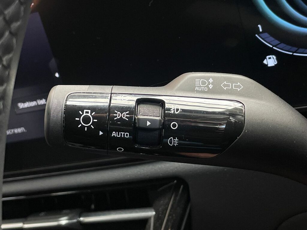 Kia Niro 1.6 Gdi 127 Hybrid 2 Nav Dct Black #39