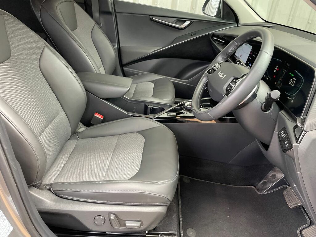 Kia Niro 1.6 Gdi 127 Hybrid 2 Nav Dct Black #28